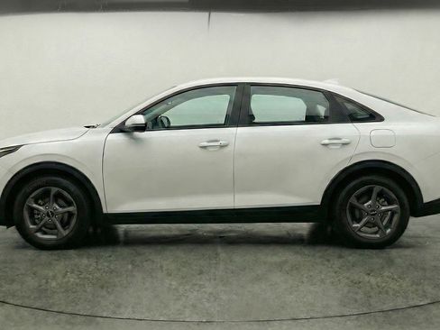 Used 2025 Kia K4 LXS image 11