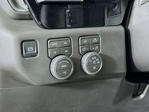 New 2026 Chevrolet Silverado 1500 LT Trail Boss AWD/4WD image 11