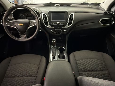 Used 2018 Chevrolet Equinox LT FWD image 13