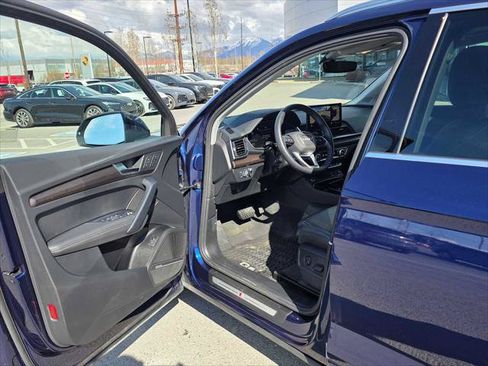 Used 2025 Audi Q5 Prestige w/ Prestige Package AWD/4WD image 18