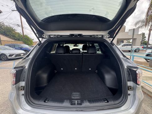 Used 2025 Jeep Compass Limited image 32