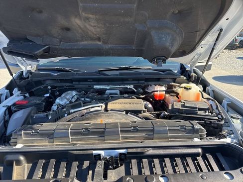 Used 2024 GMC Sierra 2500 Denali w/ Denali Reserve Package image 40