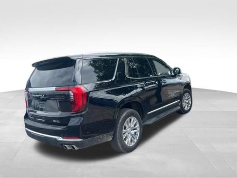 Used 2026 GMC Yukon Denali w/ Advanced Technology Package AWD/4WD image 7