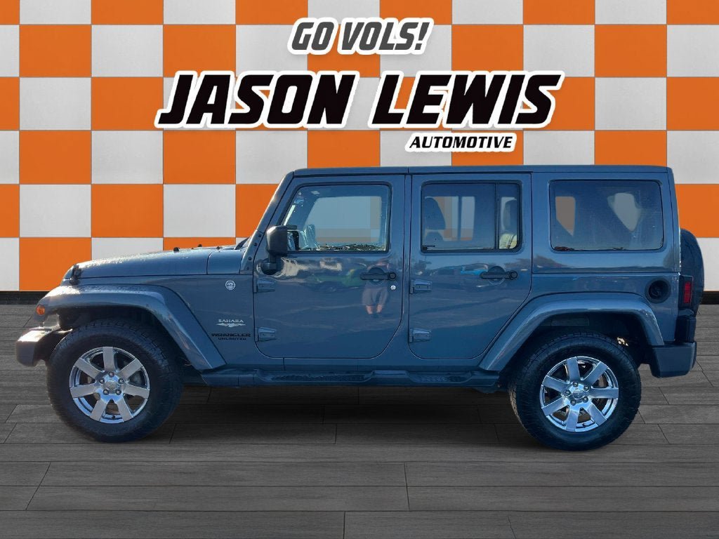 Used 2015 Jeep Wrangler Unlimited Sahara AWD/4WD image 6