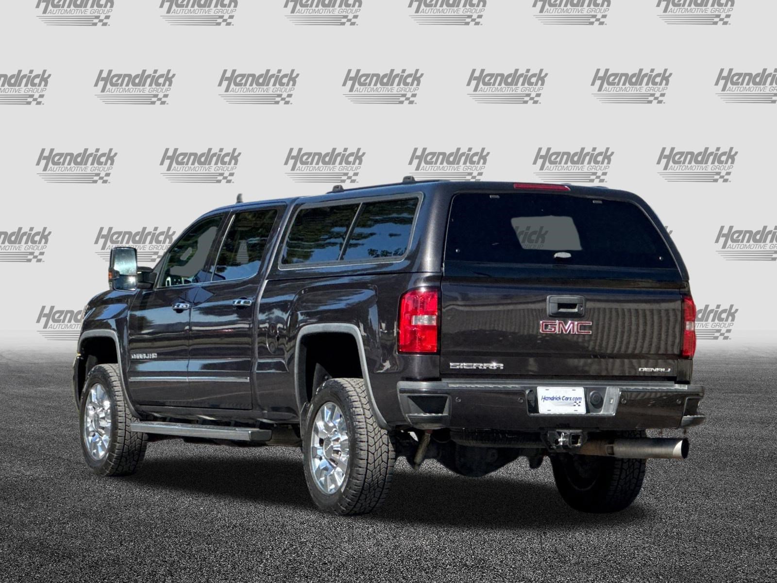 Used 2015 GMC Sierra 2500 Denali w/ Duramax Plus Package AWD/4WD image 7