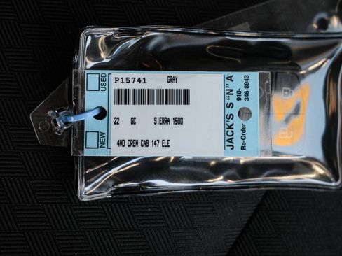 Used 2022 GMC Sierra 1500 Elevation image 35