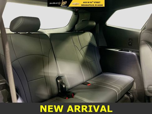 Used 2023 Buick Enclave Premium image 28