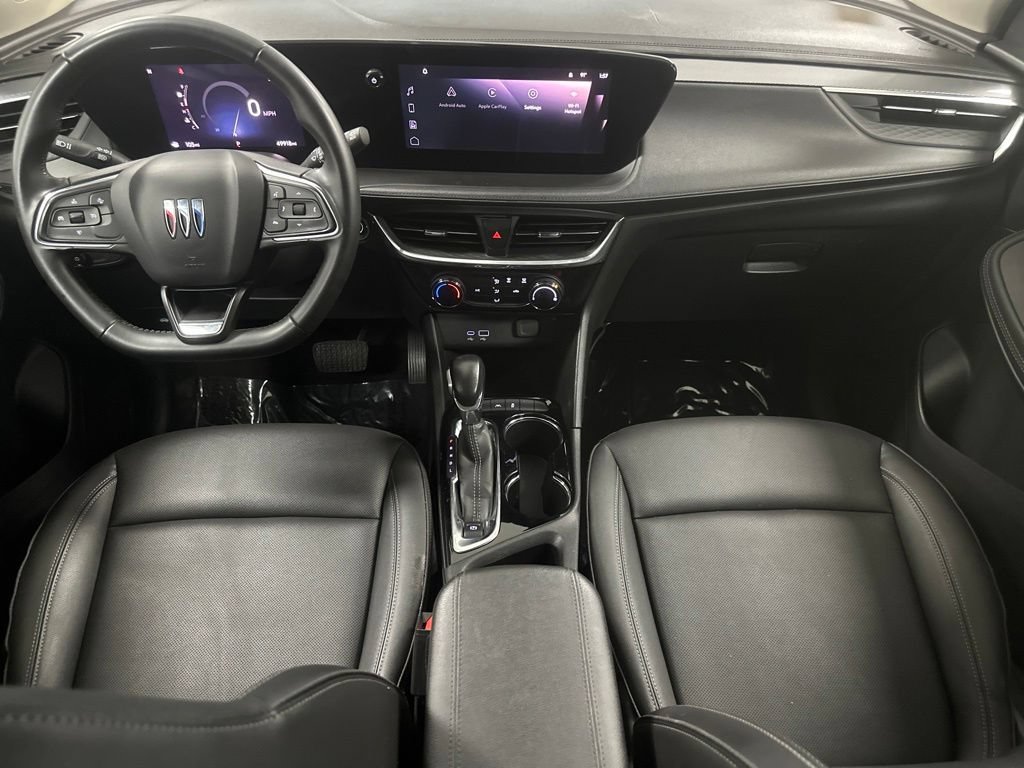 Used 2024 Buick Encore GX Sport Touring FWD image 3