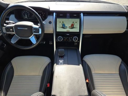 Used 2022 Land Rover Discovery S R-Dynamic AWD/4WD image 13