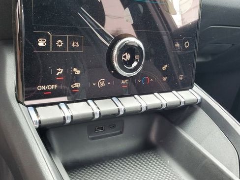 New 2026 GMC Terrain Elevation image 23