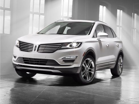 Used 2018 Lincoln MKC Reserve w/ Lincoln MKC Climate Package AWD/4WD image 1