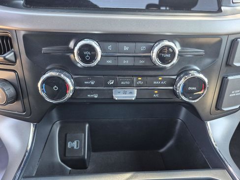 Certified 2024 Ford F150 XLT w/ Mobile Office Package RWD image 7