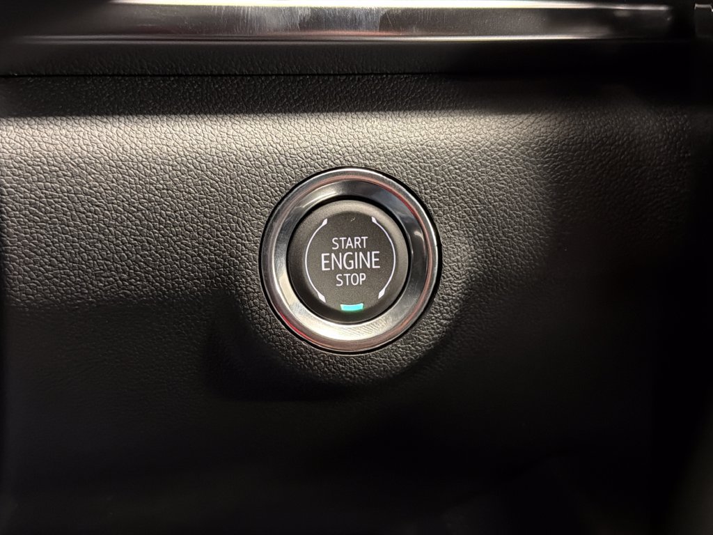 New 2027 GMC Terrain Elevation w/ Elevation Premium Package FWD image 36