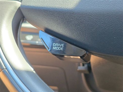 Used 2023 Kia Niro Wave image 28