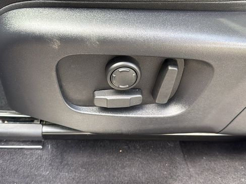 Used 2023 Land Rover Discovery Sport S R-Dynamic image 13