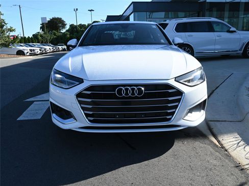 Used 2020 Audi A4 2.0T Premium w/ Convenience Package image 2