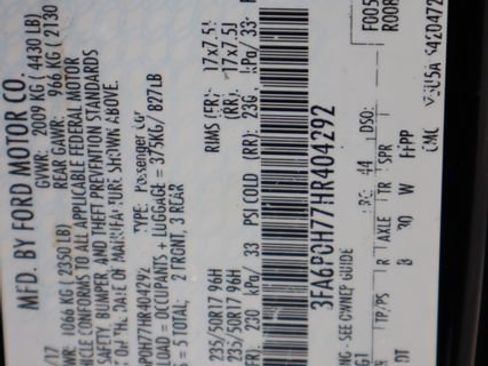 Used 2017 Ford Fusion SE FWD image 29