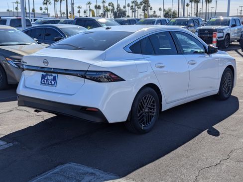 New 2026 Nissan Sentra SV image 2