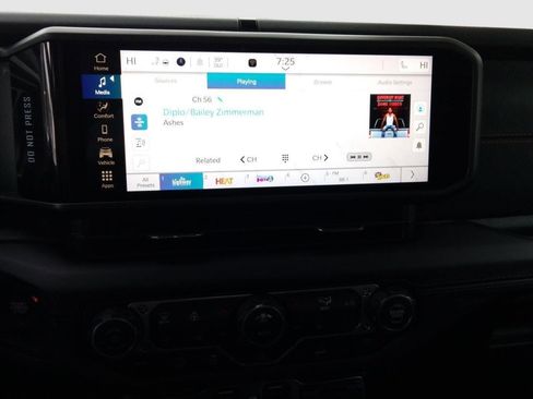 New 2026 Jeep Gladiator Mojave image 22