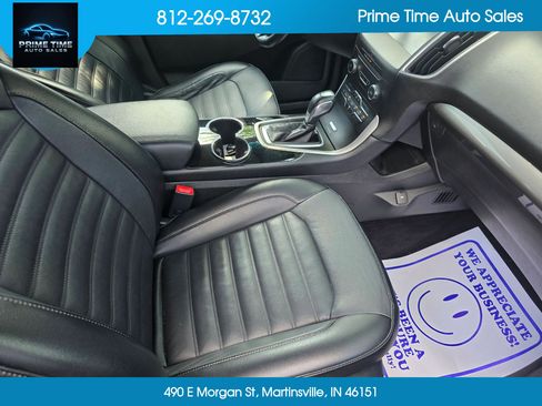Used 2016 Ford Edge SEL w/ Equipment Group 201A AWD/4WD image 17