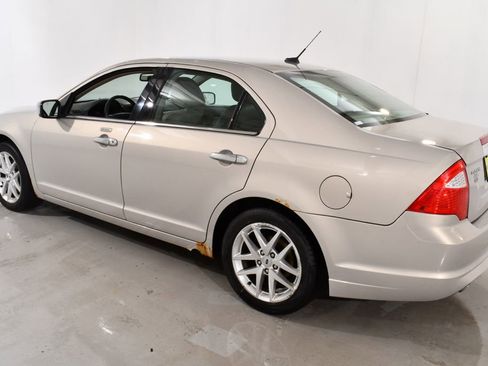 Used 2010 Ford Fusion SEL image 15