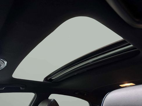 Used 2018 Hyundai Sonata Limited image 16