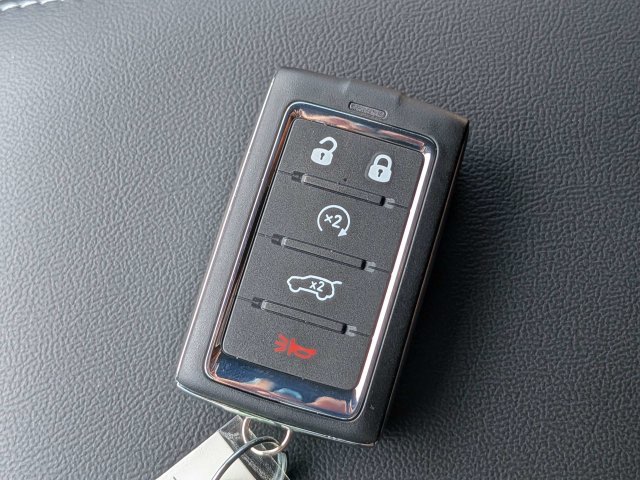 New 2026 Jeep Grand Cherokee Altitude RWD image 38