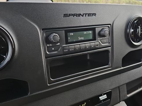 New 2025 Mercedes-Benz Sprinter 2500 image 13