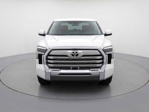 Used 2023 Toyota Tundra Limited AWD/4WD image 2