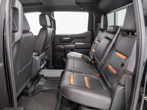 Used 2021 GMC Sierra 1500 AT4 w/ AT4 Value Package AWD/4WD image 36