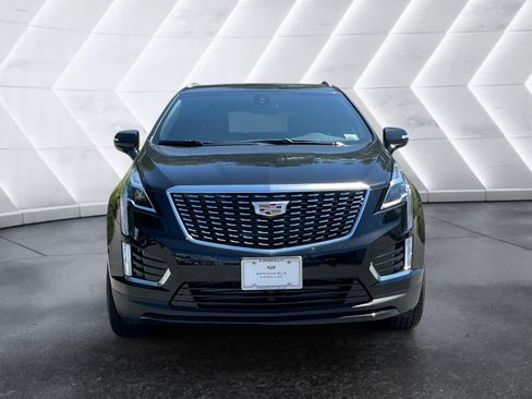 New 2026 Cadillac XT5 Luxury w/ LPO, Floor Liner Package AWD/4WD image 9