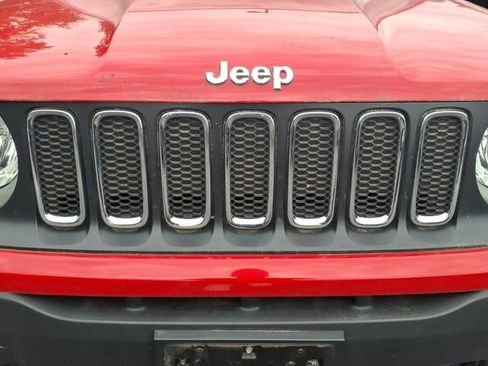 Certified 2017 Jeep Renegade Sport w/ Power & Air Group FWD image 12