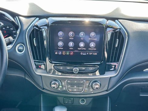 Used 2023 Chevrolet Traverse LT w/ LT Premium Package FWD image 14