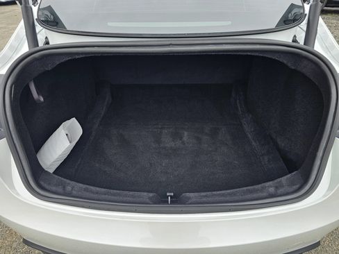 Used 2024 Tesla Model 3 Long Range RWD image 34