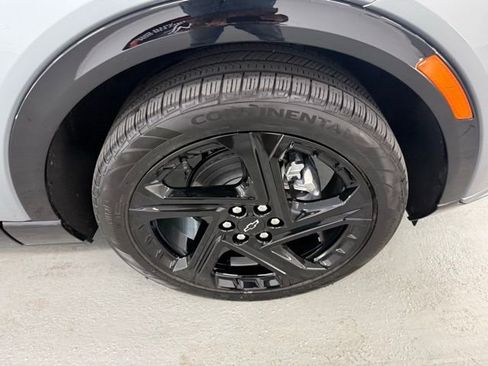 New 2026 Chevrolet Equinox EV RS image 4