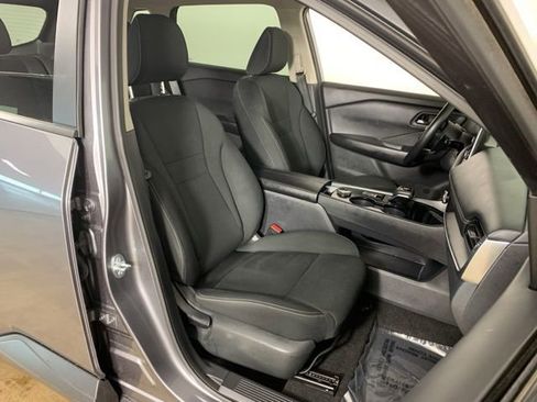Used 2024 Nissan Rogue S AWD/4WD image 36
