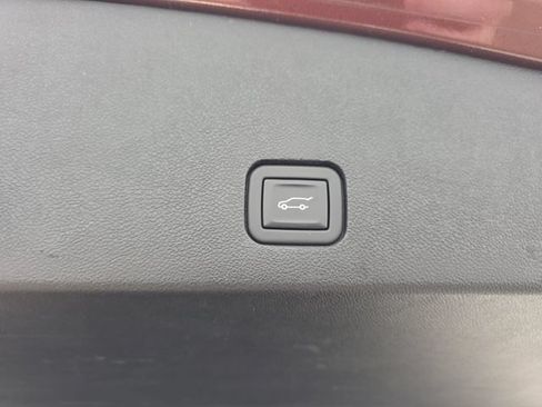 Certified 2023 Cadillac XT6 Premium Luxury w/ Technology Package AWD/4WD image 30