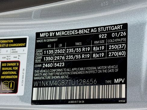 New 2026 Mercedes-Benz GLC 300 image 32