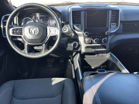 Used 2022 RAM 1500 Big Horn w/ Night Edition image 12