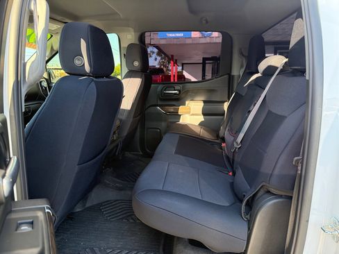 Used 2021 Chevrolet Silverado 1500 RST image 13