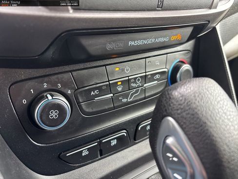 Used 2020 Ford Transit Connect XL FWD image 25