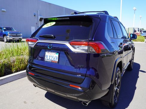 Used 2024 Toyota RAV4 XSE w/ Weather Package AWD/4WD image 13