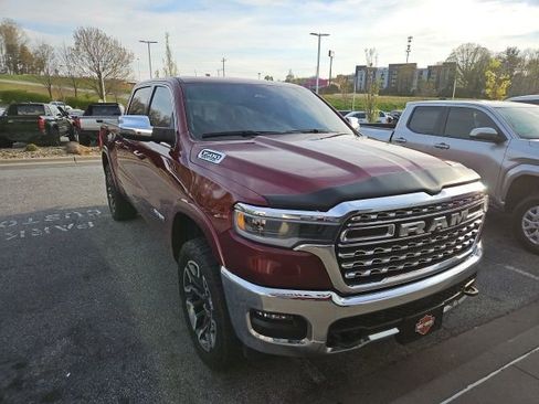 Used 2025 RAM 1500 Limited image 3