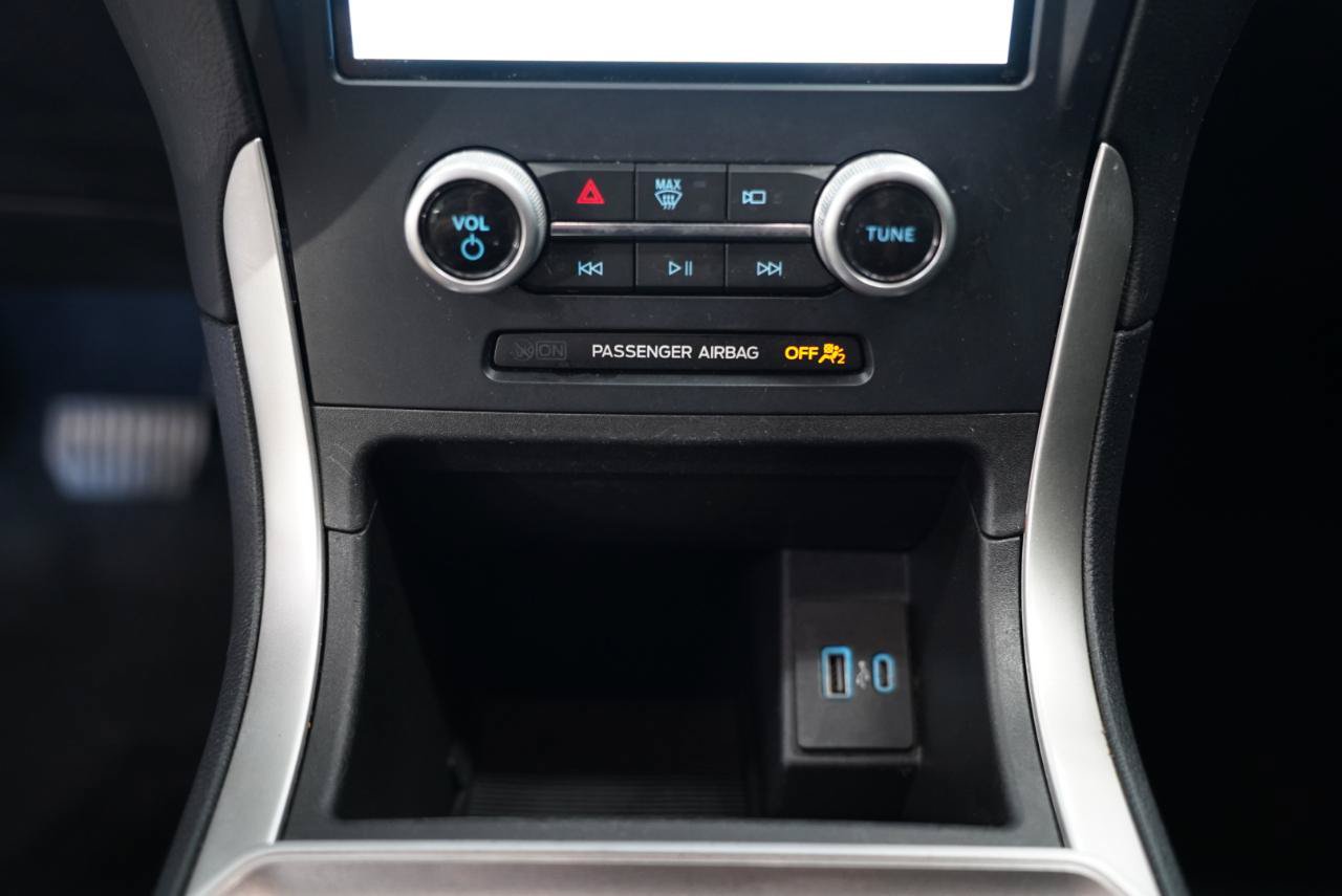 Used 2023 Ford Edge SEL AWD/4WD image 21