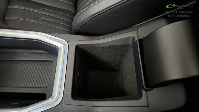 Used 2024 Audi Q8 e-tron Prestige w/ Prestige Package AWD/4WD image 76