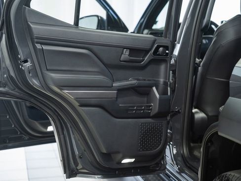 Used 2025 Toyota 4Runner TRD Off-Road Premium w/ Tow Technology Package AWD/4WD image 43