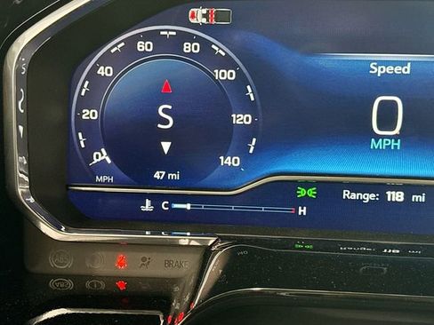 New 2025 Chevrolet Silverado 1500 RST w/ Z71 Off-Road Package image 13