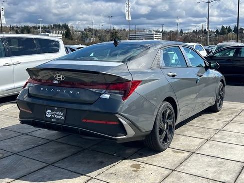 New 2026 Hyundai Elantra Sport FWD image 7