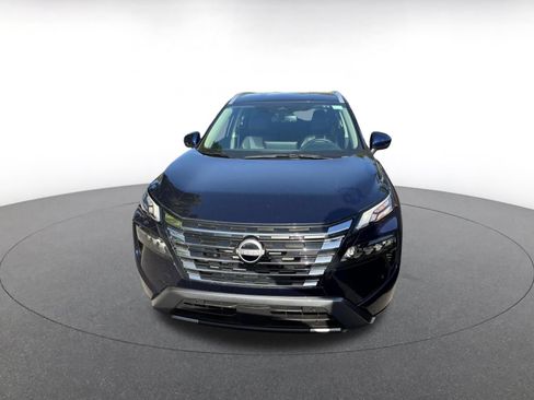 Used 2026 Nissan Rogue SL FWD image 3