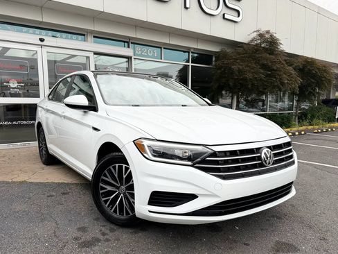 Used 2019 Volkswagen Jetta SEL FWD image 1